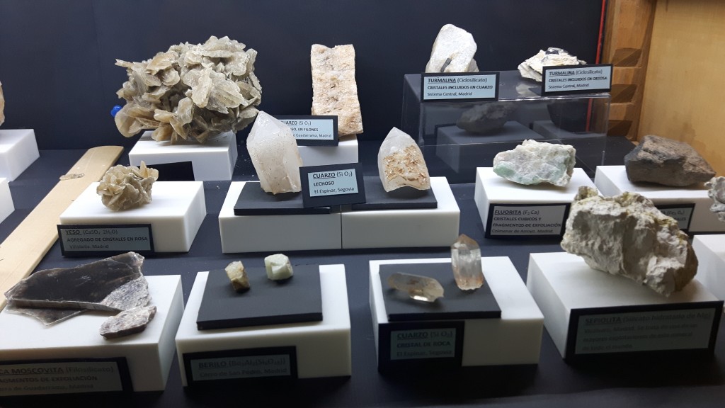 Armario. Detalle minerales