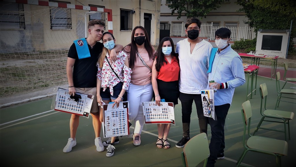 Fiesta graduación curso 2020/2021.  Grupo de alumnos  2º ASIR.